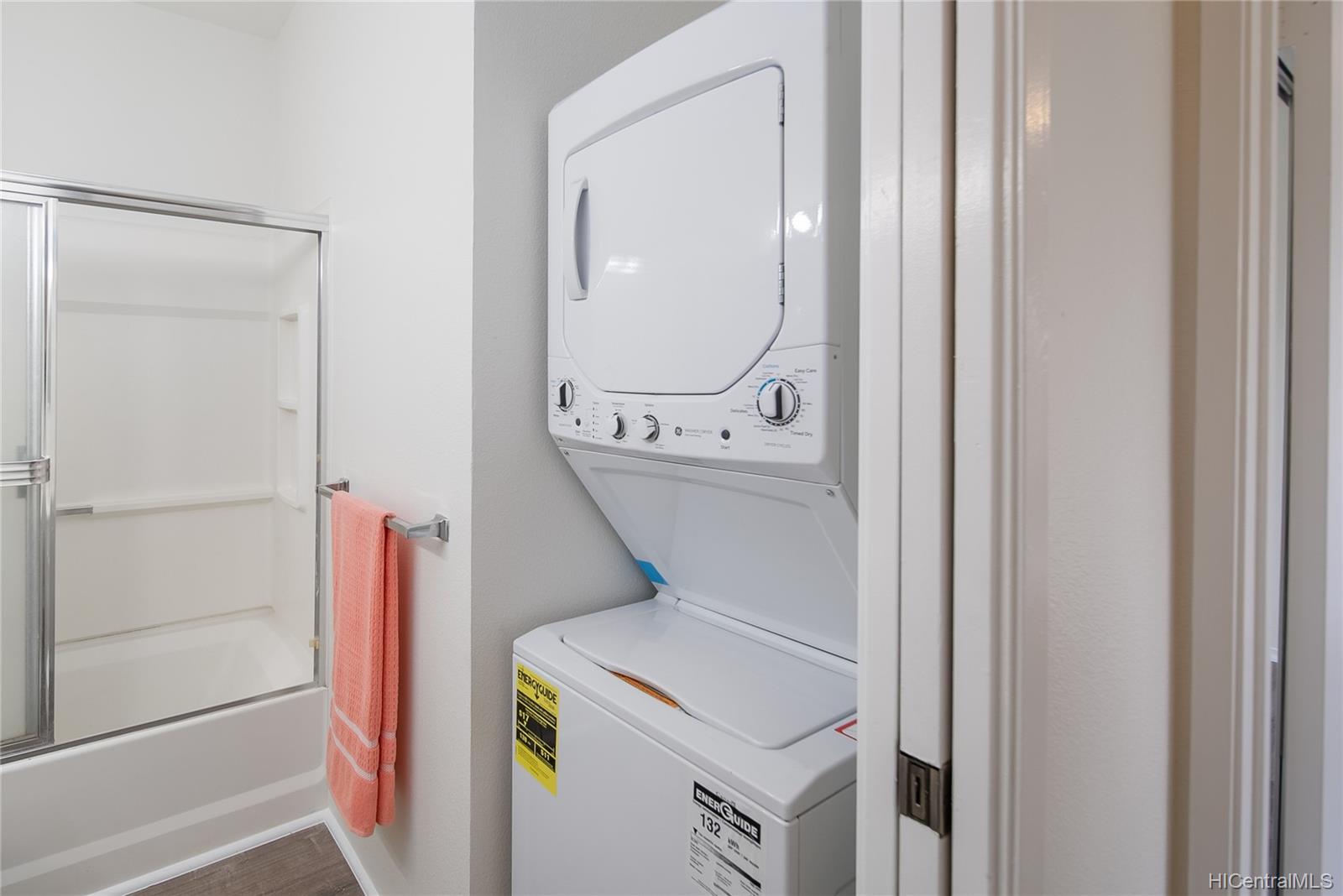 91-289 Hanapouli Circle  Unit 5J