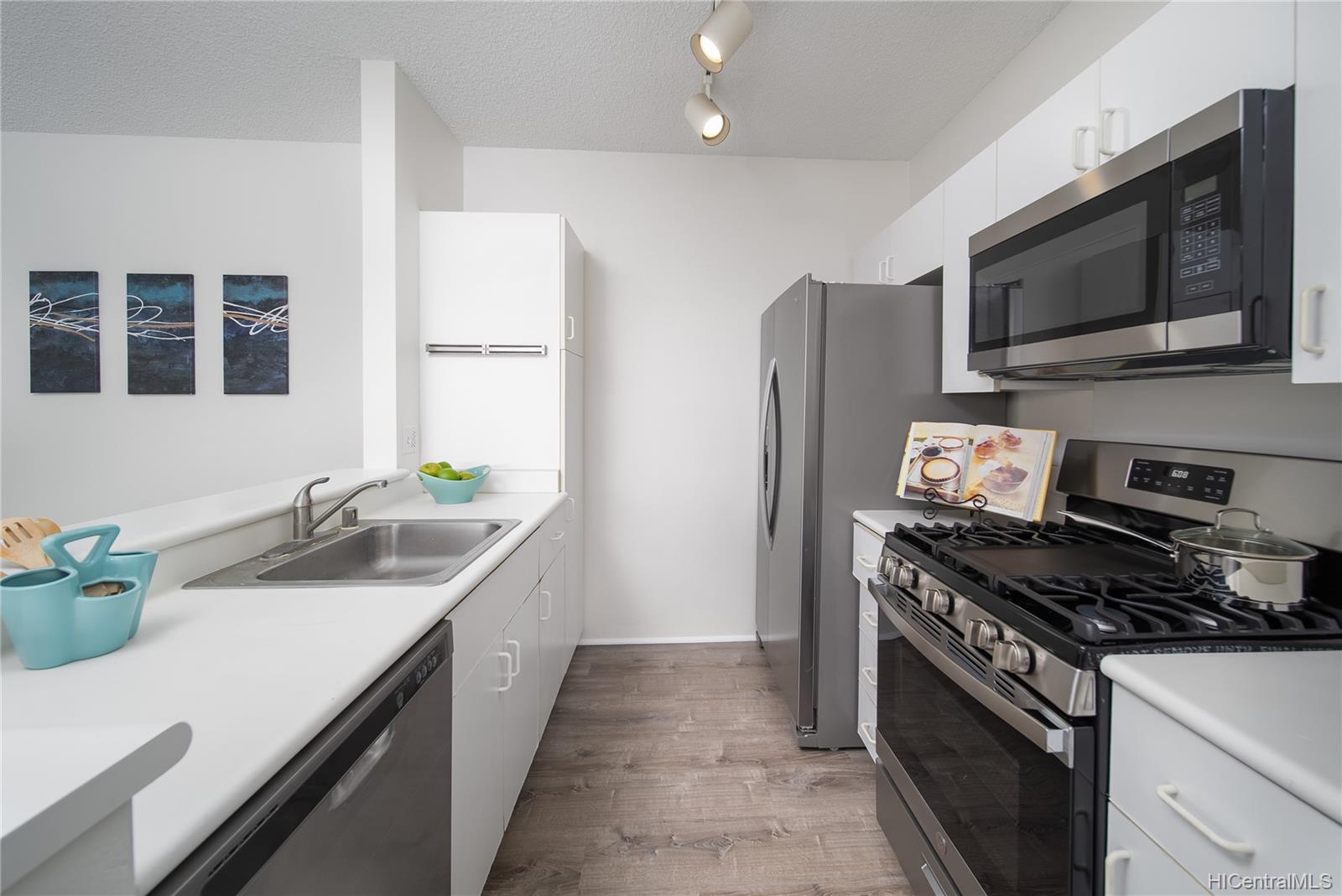 91-289 Hanapouli Circle  Unit 5J