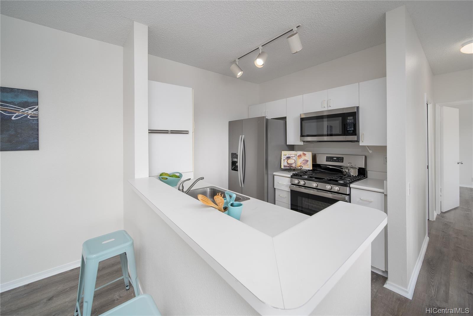 91-289 Hanapouli Circle  Unit 5J