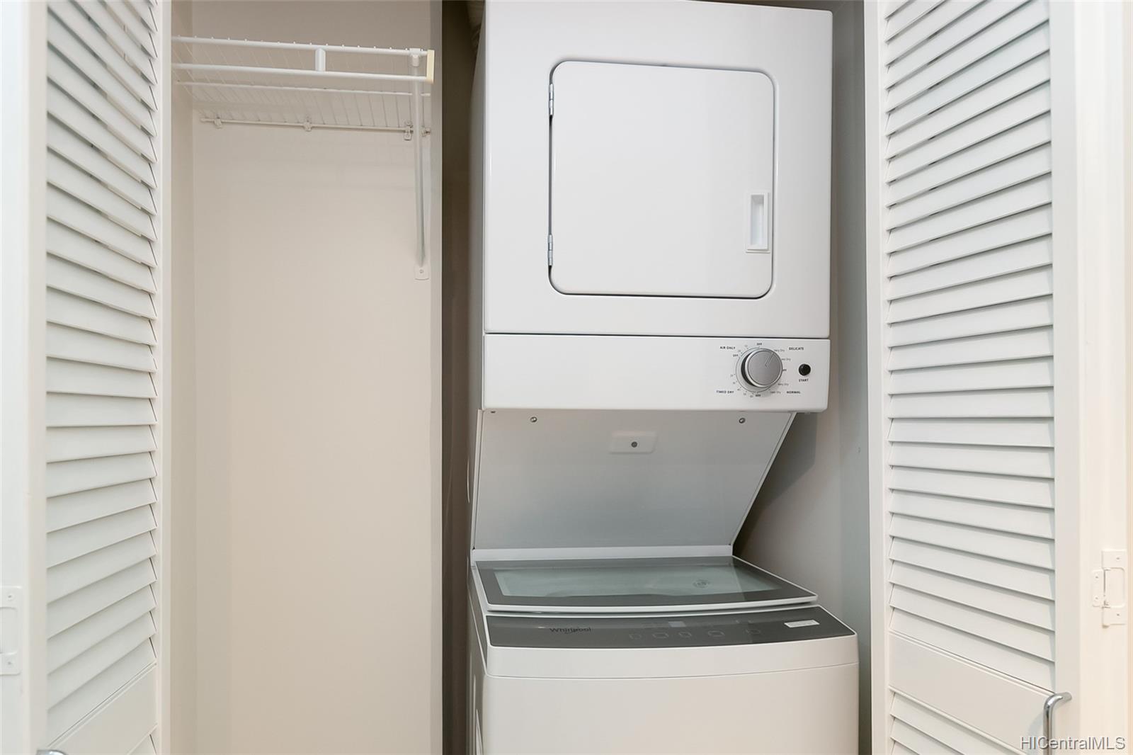 1314 Kalakaua Avenue  Unit 912