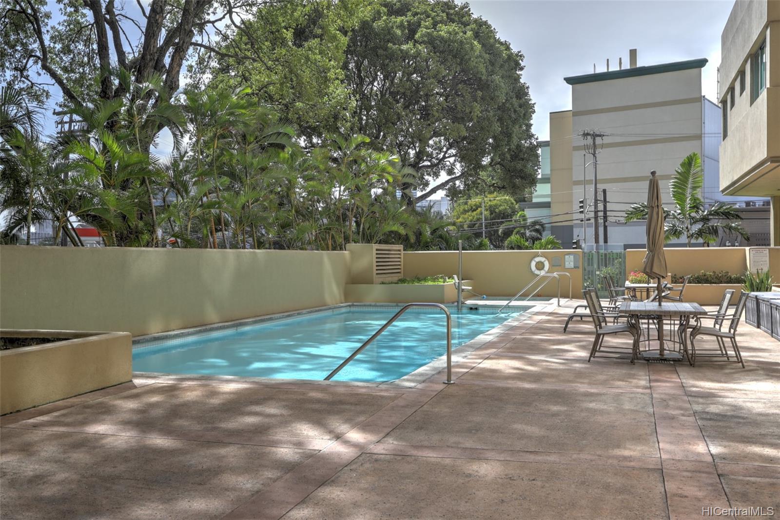 1314 Kalakaua Avenue  Unit 912