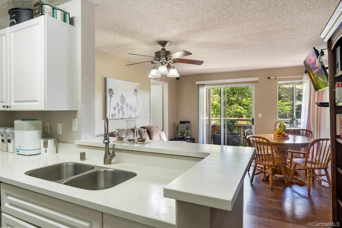 95-510 Wikao Street  Unit H106