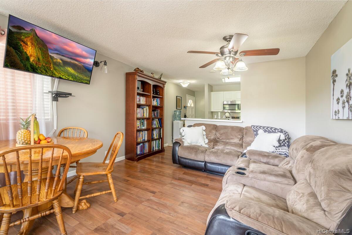95-510 Wikao Street  Unit H106