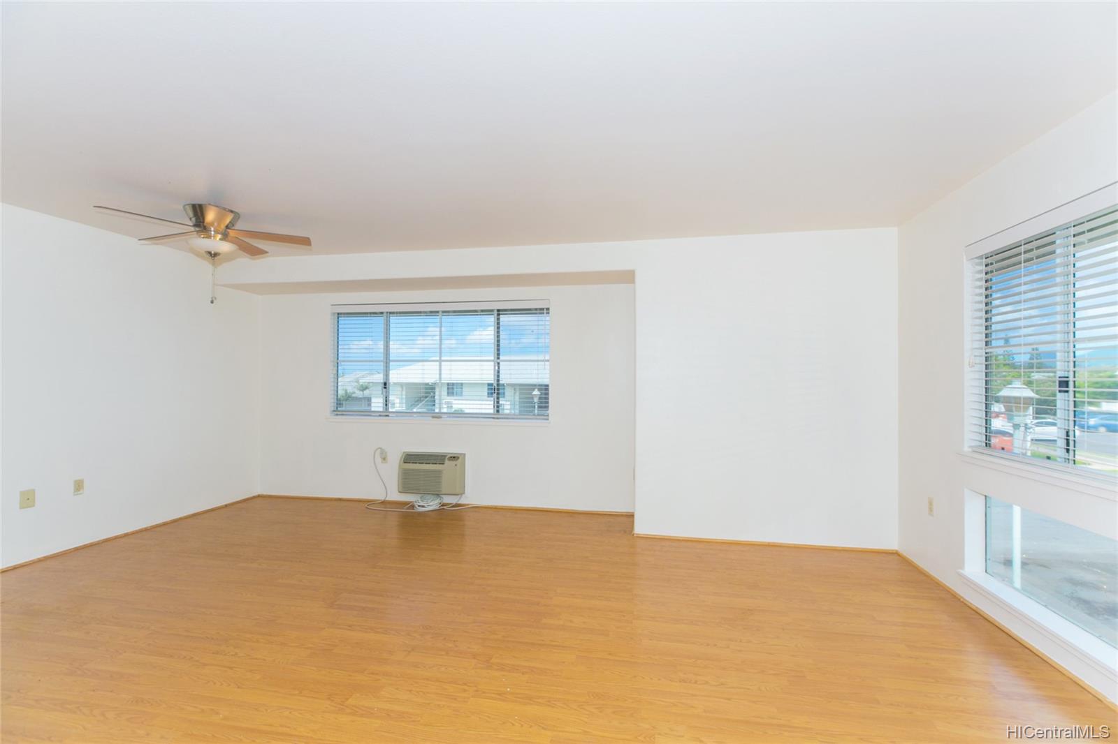 95-1037 Kaapeha Street  Unit 258