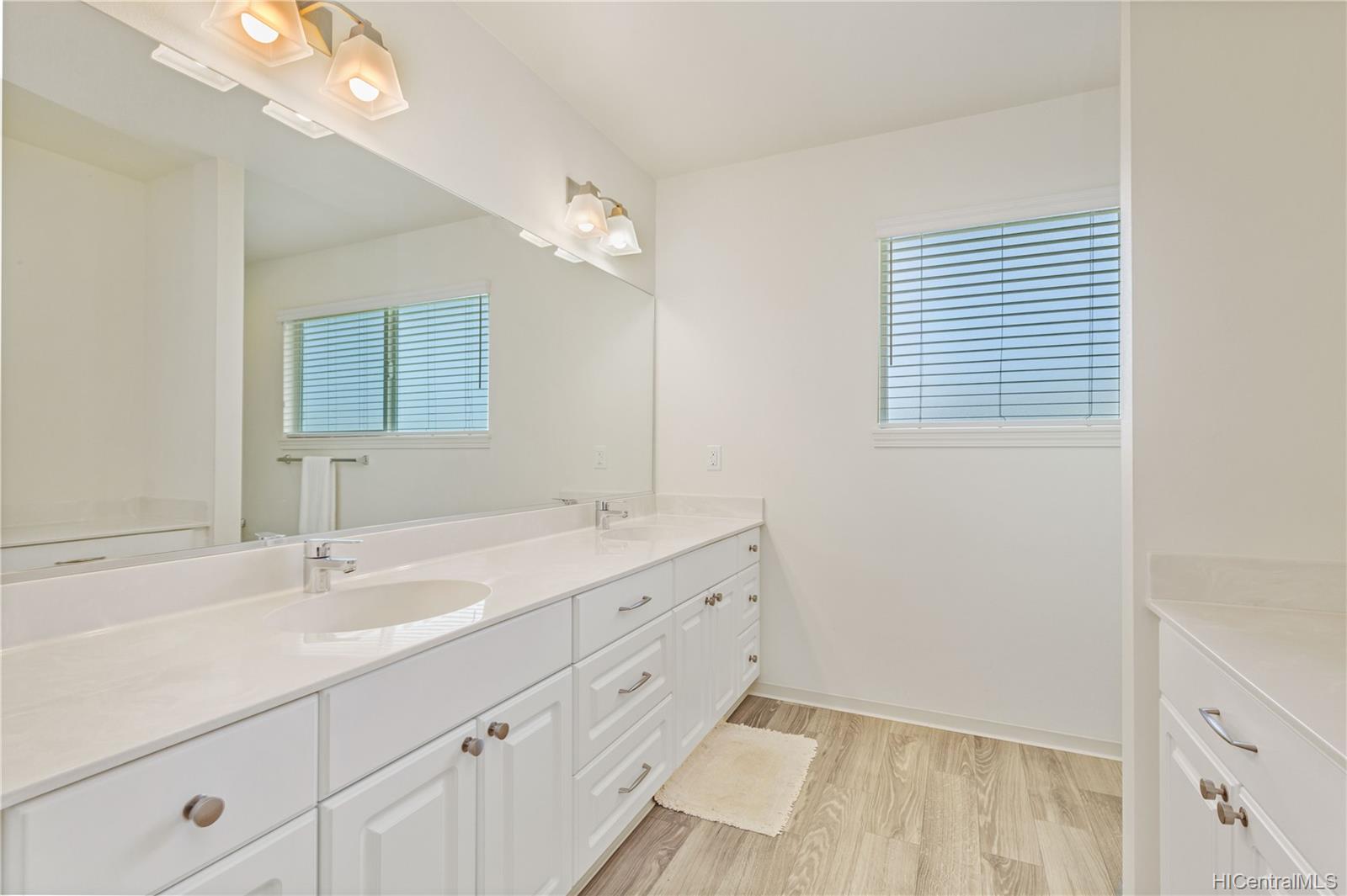 91-6221 Kapolei Parkway  Unit 430