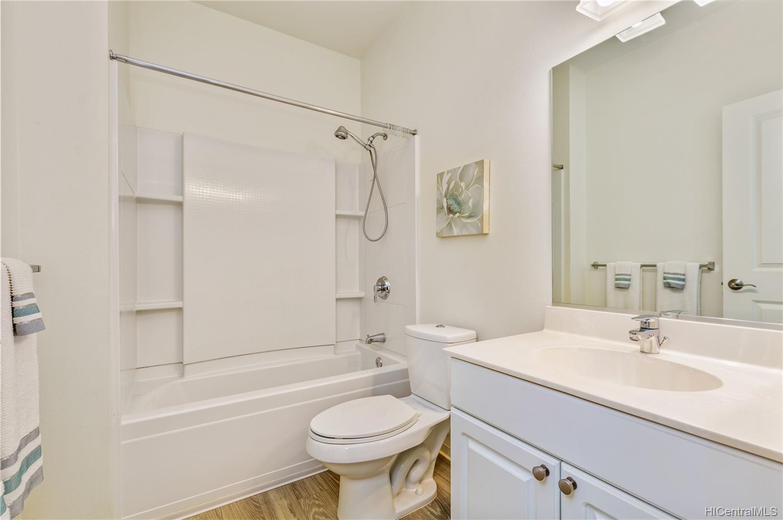 91-6221 Kapolei Parkway  Unit 430