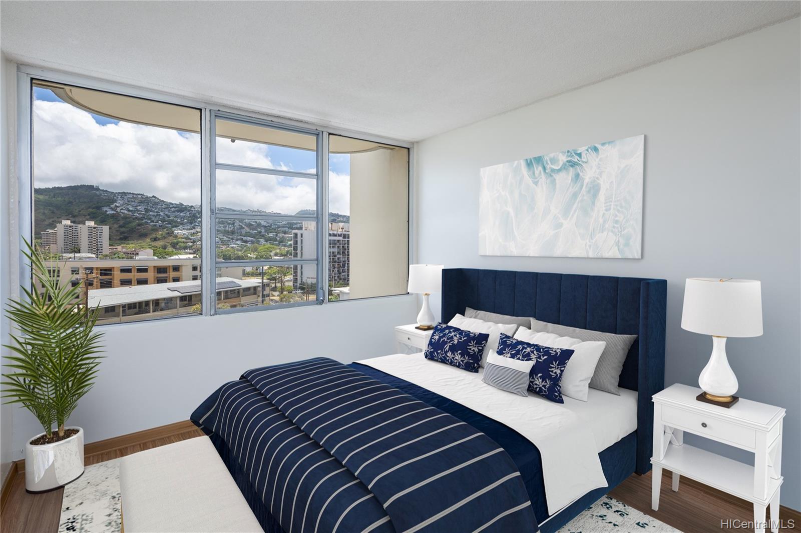 2825 S King Street  Unit 704