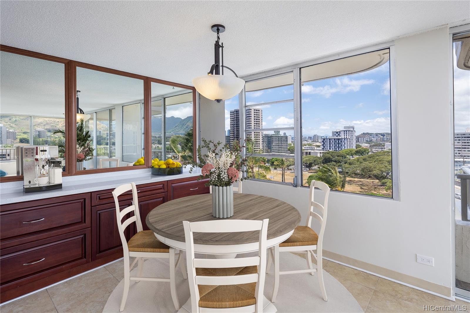 2825 S King Street  Unit 704