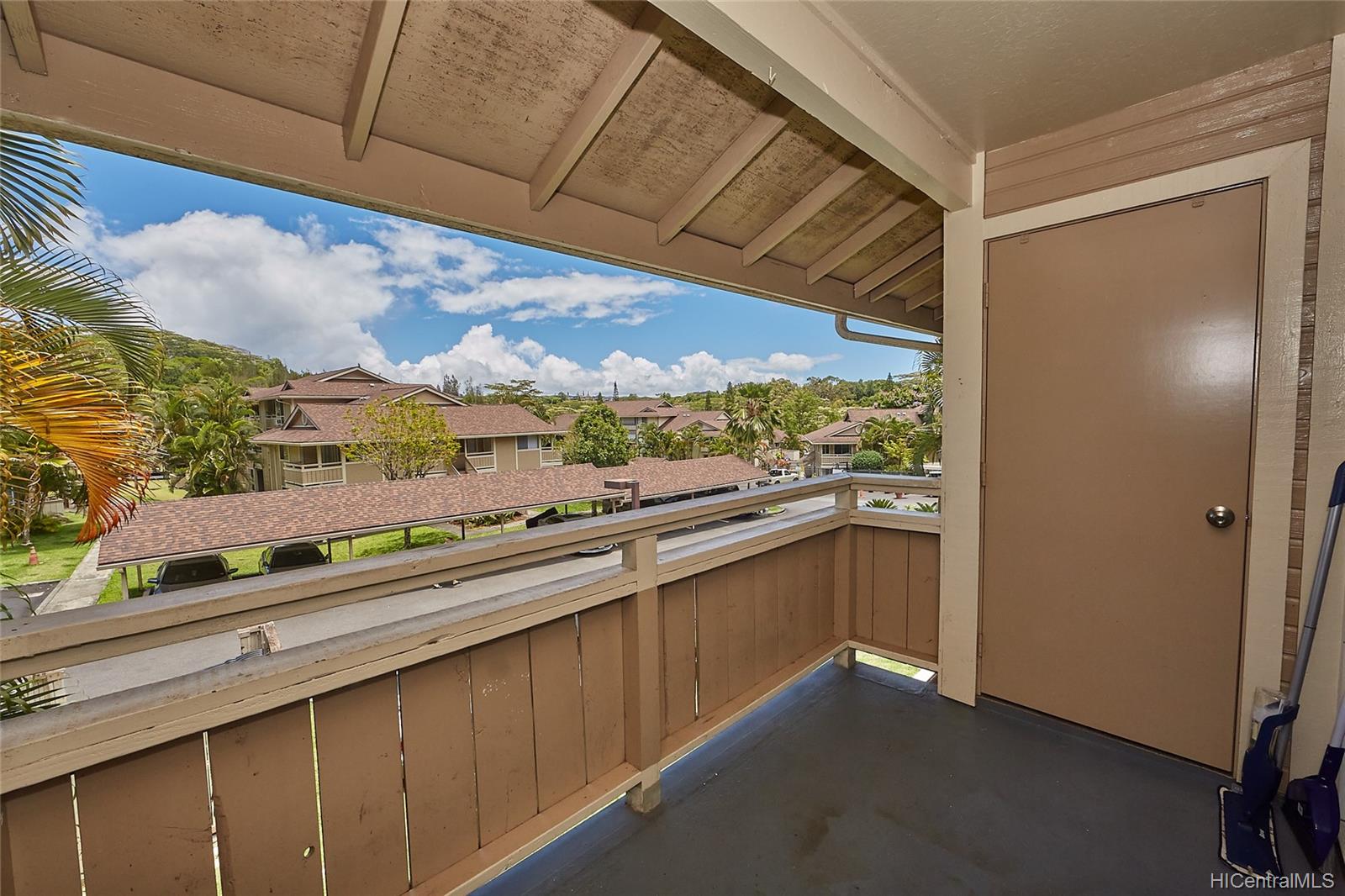 95-510 Wikao Street  Unit L204