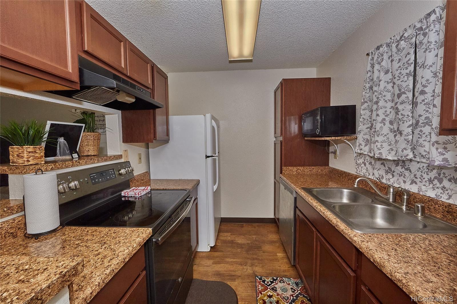 95-510 Wikao Street  Unit L204