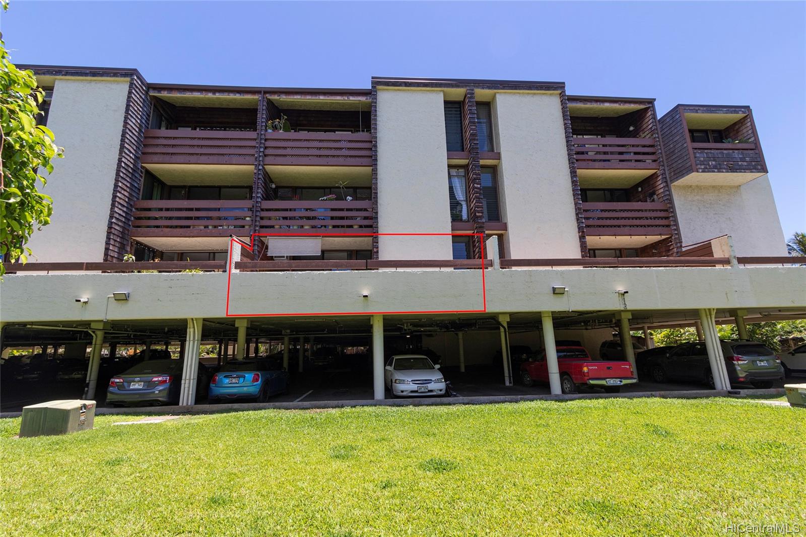 1015 Aoloa Place  Unit 243