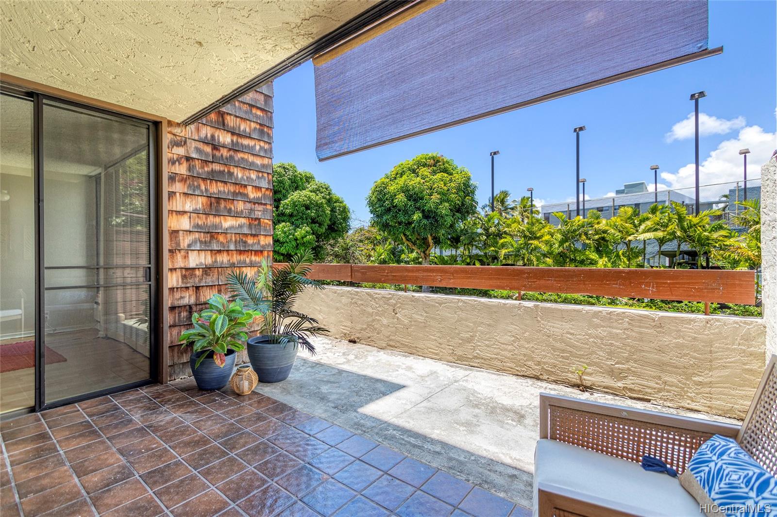 1015 Aoloa Place  Unit 243