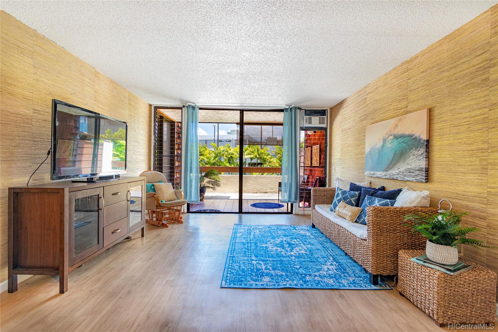 1015 Aoloa Place  Unit 243