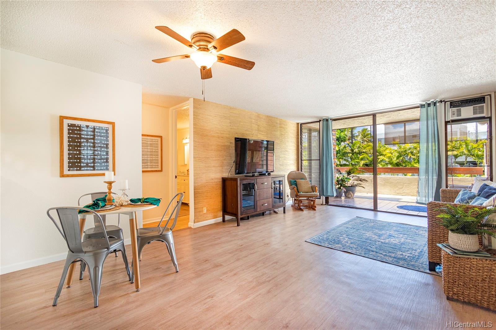 1015 Aoloa Place  Unit 243