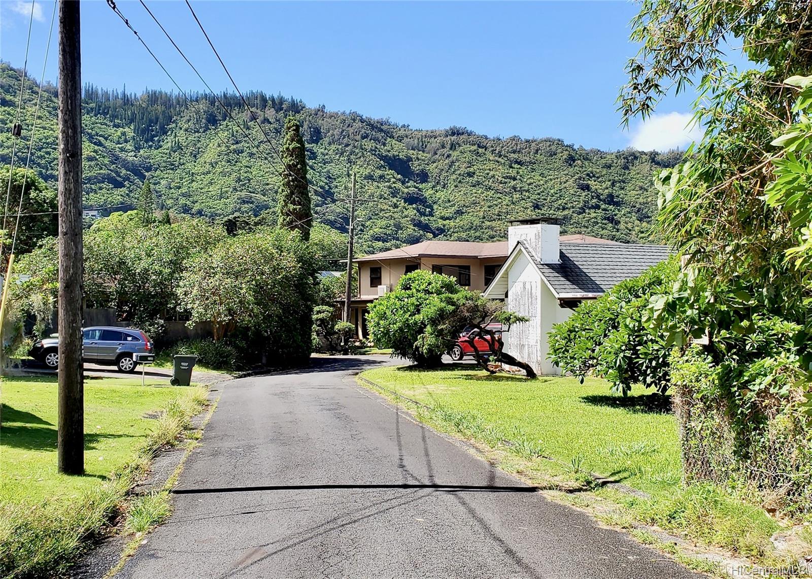 3272 Paumaka Place