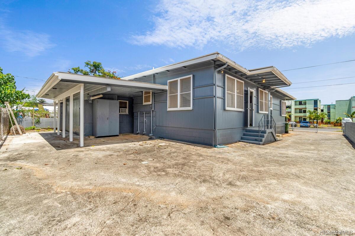 1041 Ehoeho Avenue