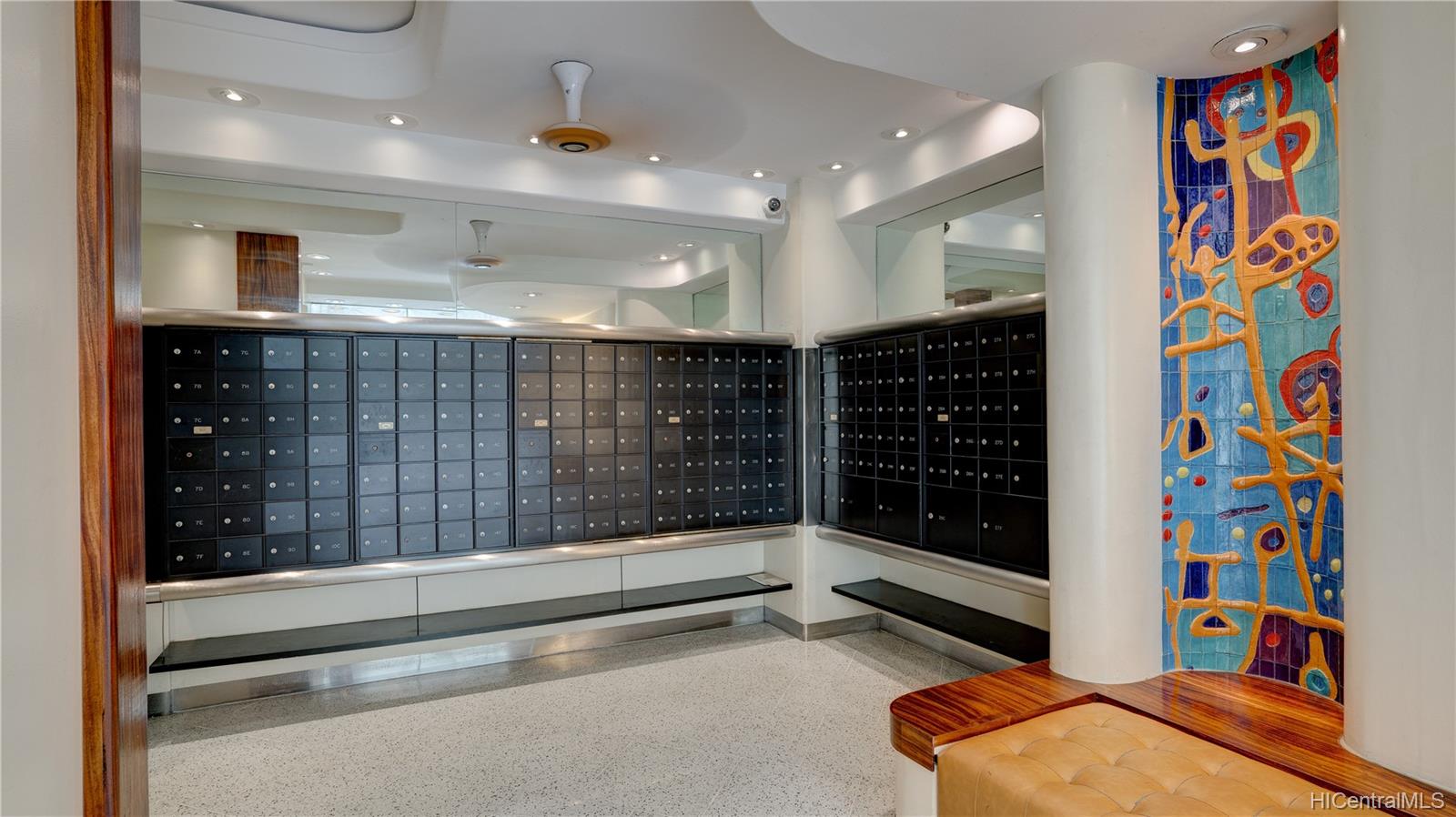 225 Queen Street  Unit 20D