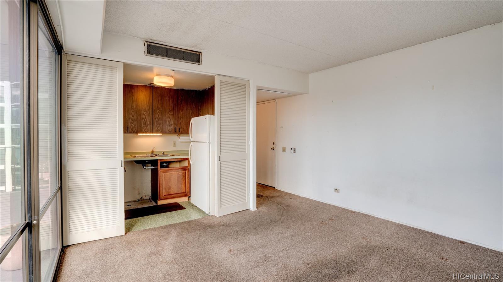 225 Queen Street  Unit 20D