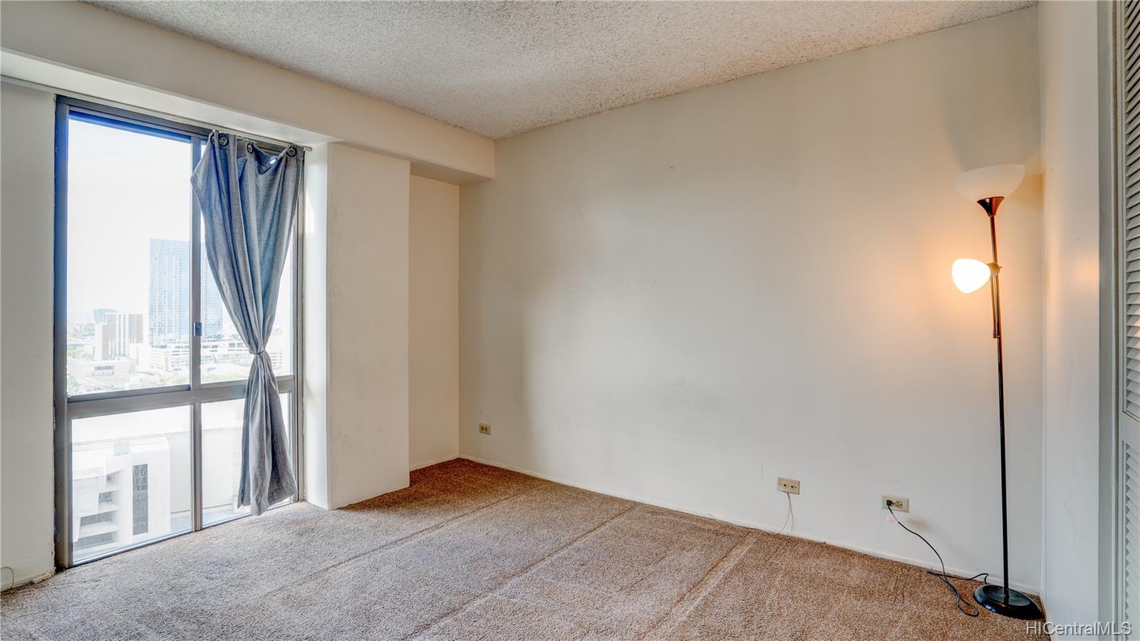 225 Queen Street  Unit 20D