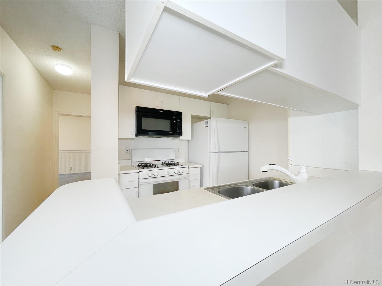 91-238 Hanapouli Circle  Unit 27I