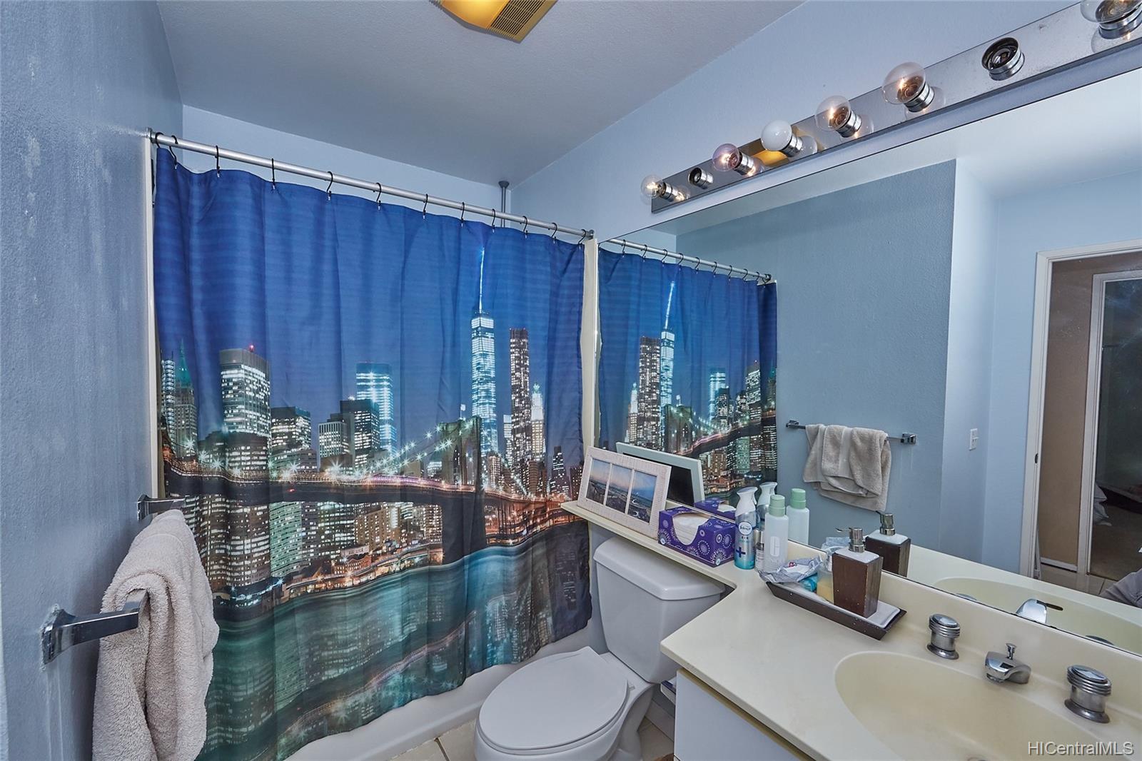 91-1121 Laaulu Street  Unit 10B