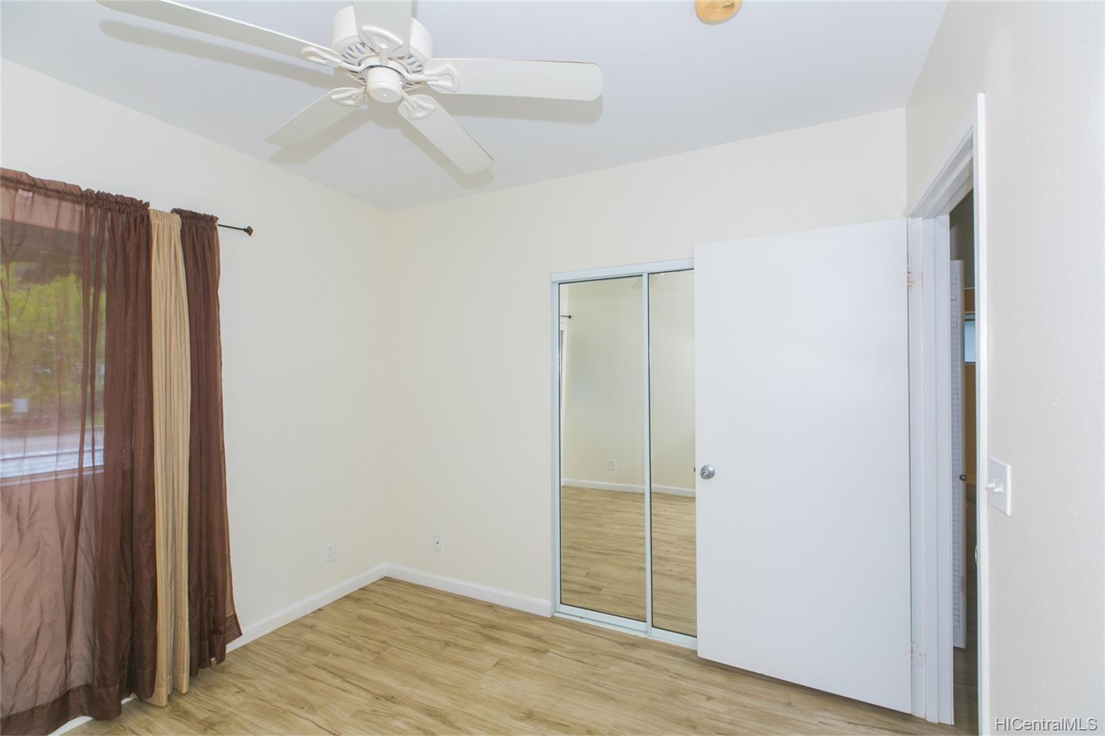 95-797 Wikao Street  Unit B201