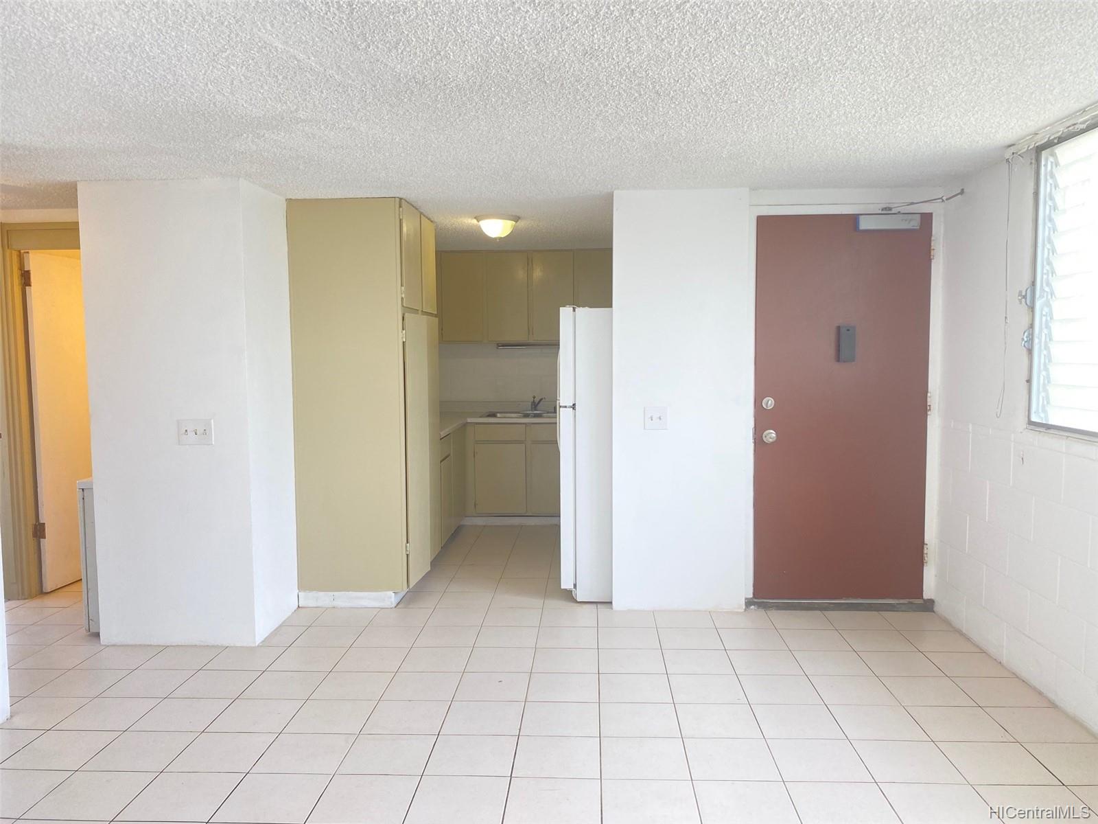 Miller Terrace 502 Captain Cook Avenue Unit 204 Honolulu HI 96813