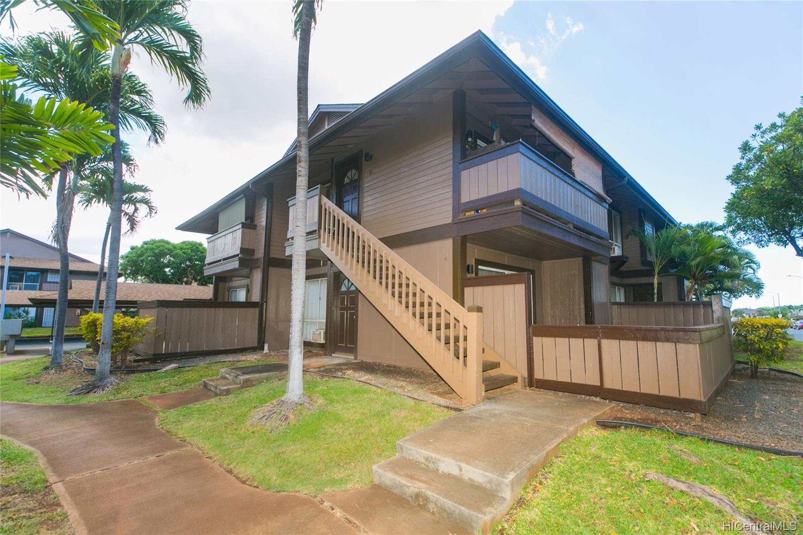 91-1029 Puamaeole Street  Unit 2R