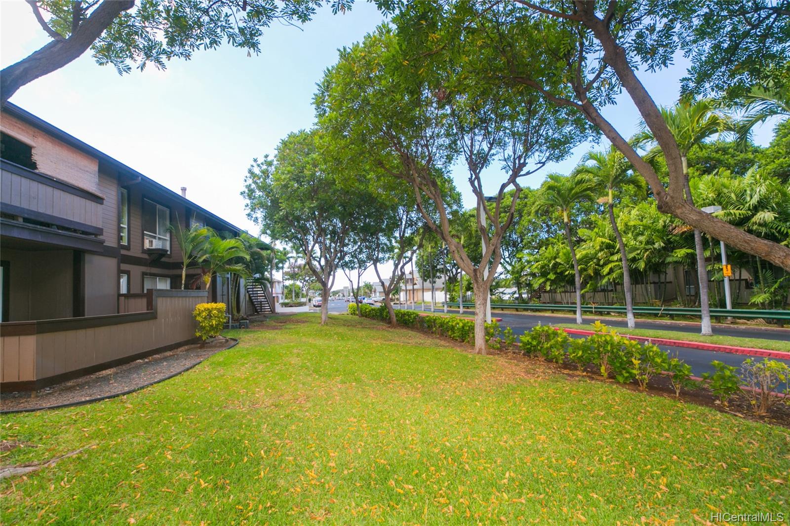 91-1029 Puamaeole Street  Unit 2R
