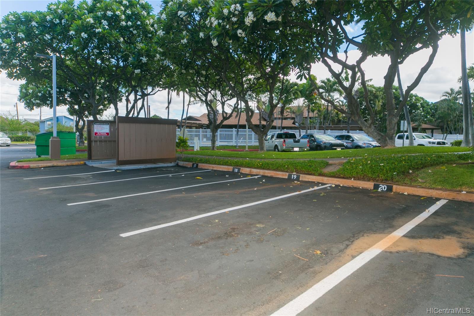 91-1029 Puamaeole Street  Unit 2R