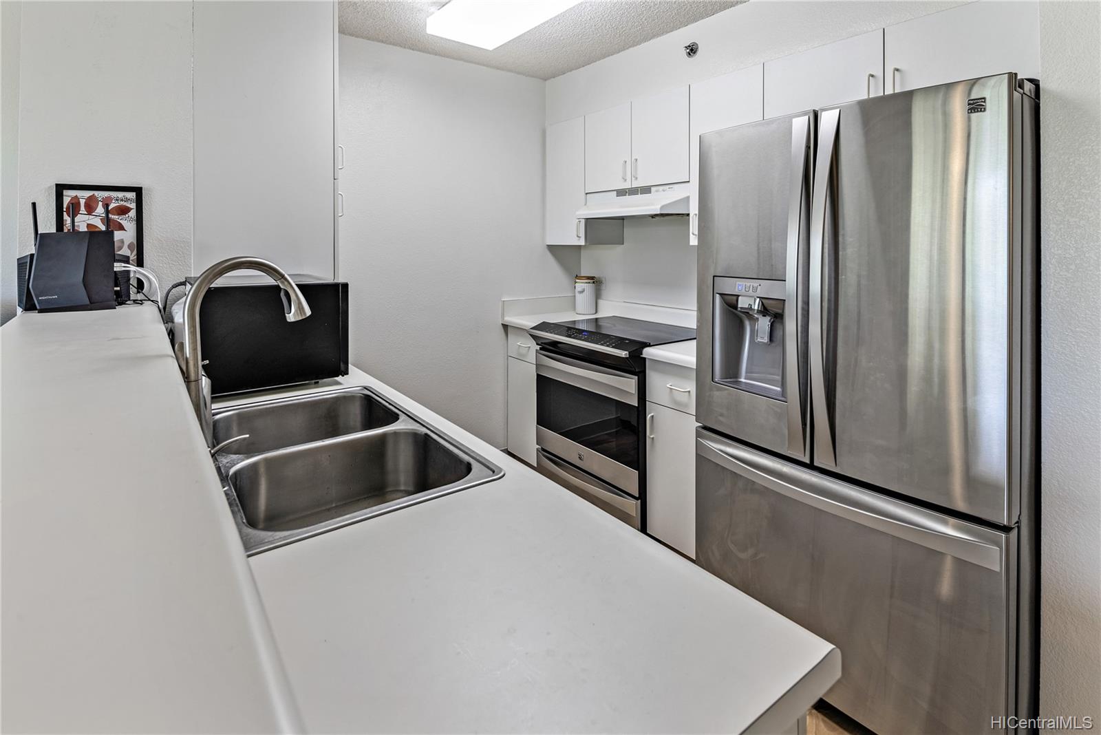 3009 Ala Makahala Place  Unit 213
