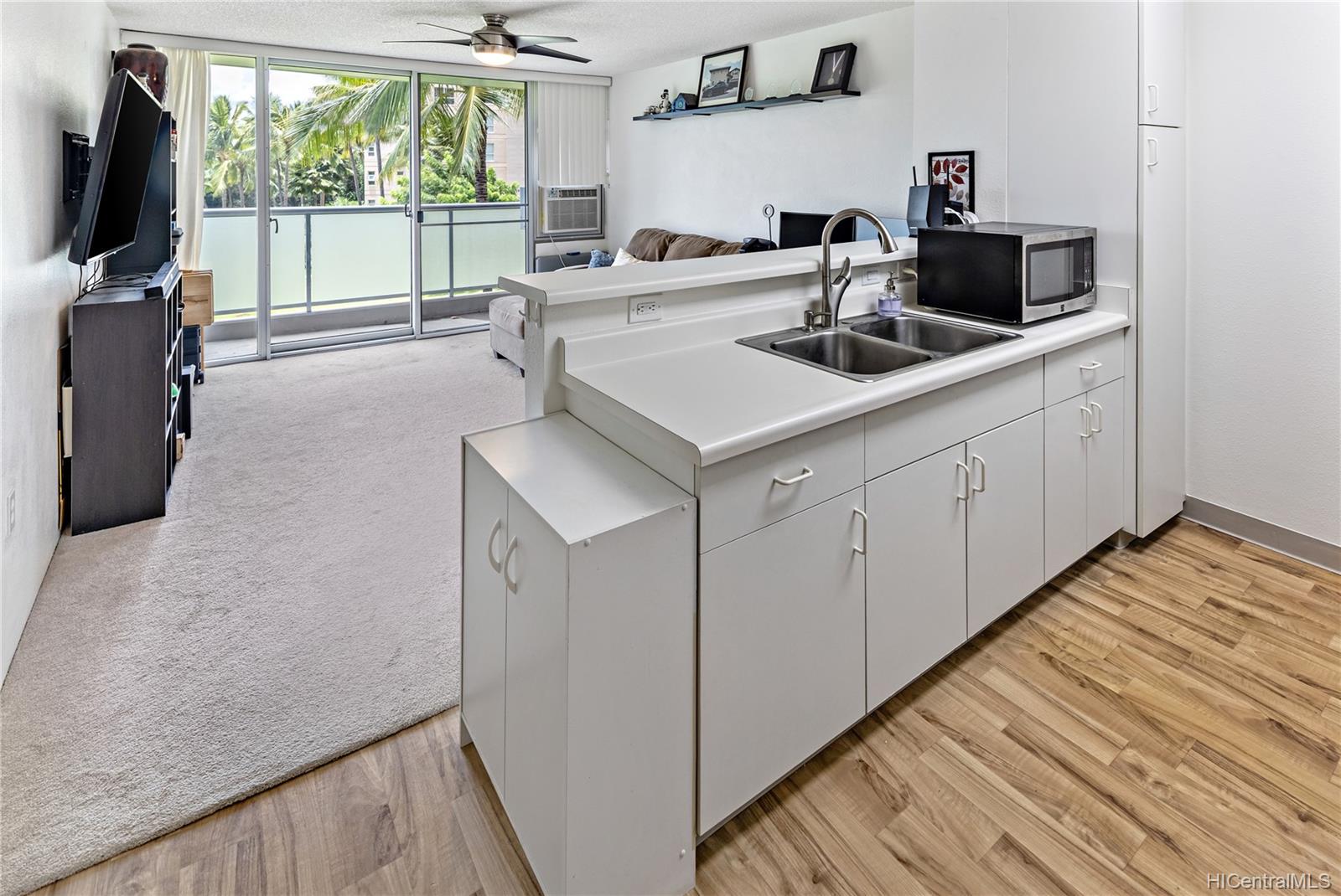 3009 Ala Makahala Place  Unit 213