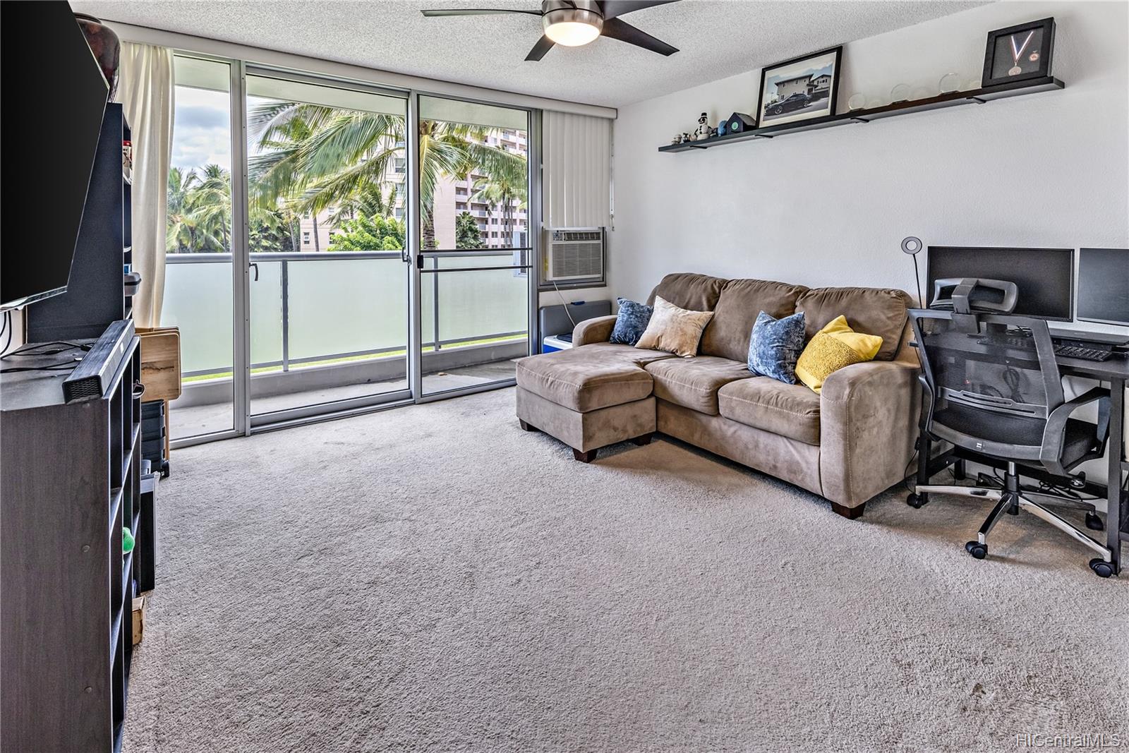 3009 Ala Makahala Place  Unit 213