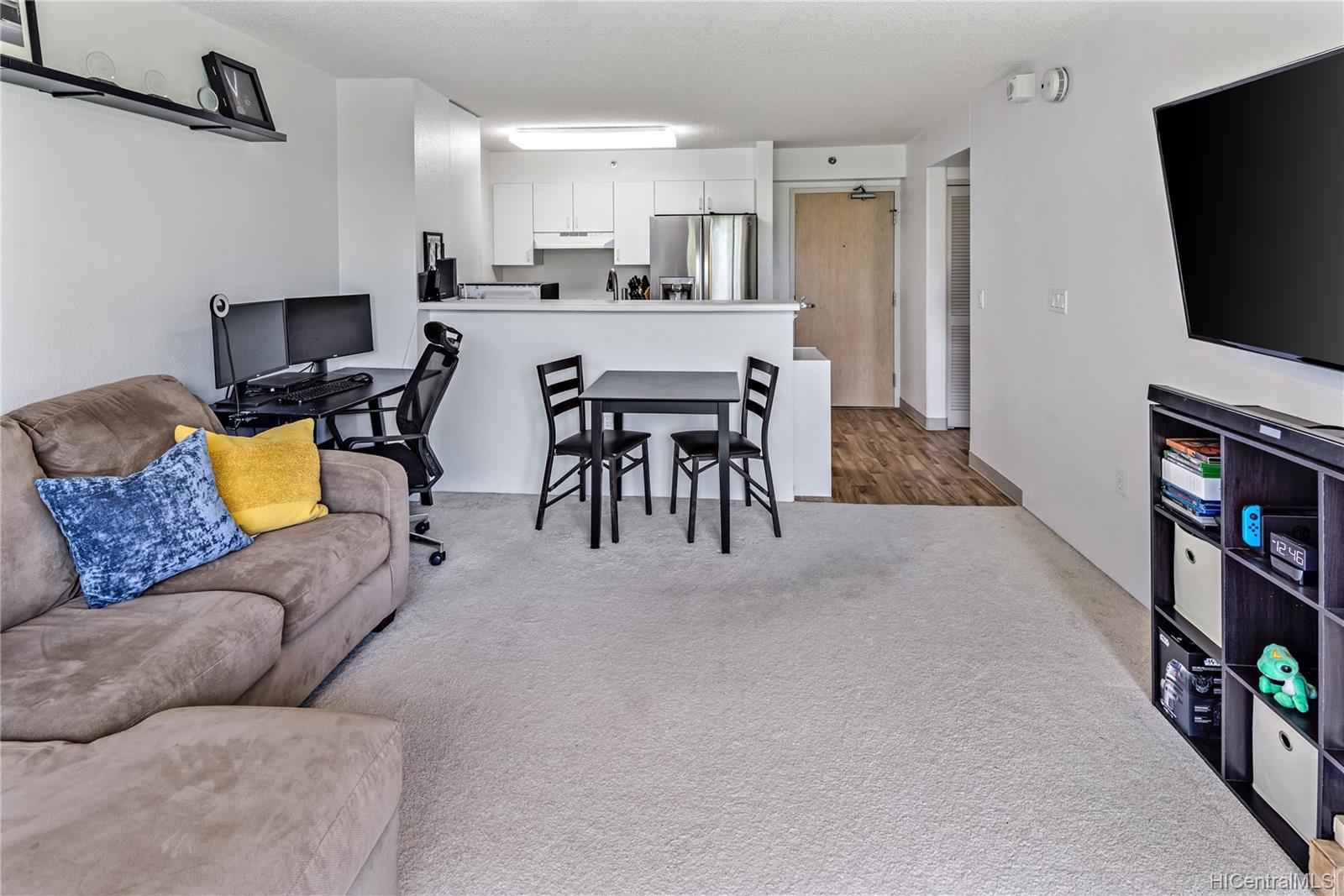 3009 Ala Makahala Place  Unit 213
