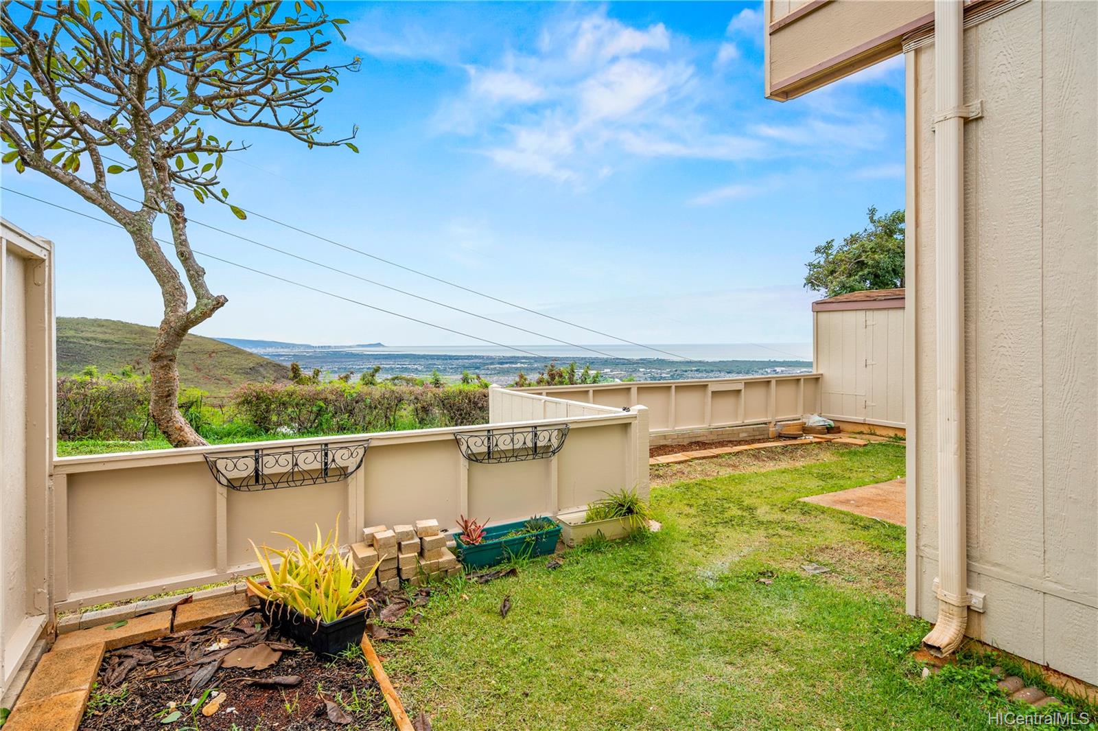 92-1043 Makakilo Drive  Unit 88
