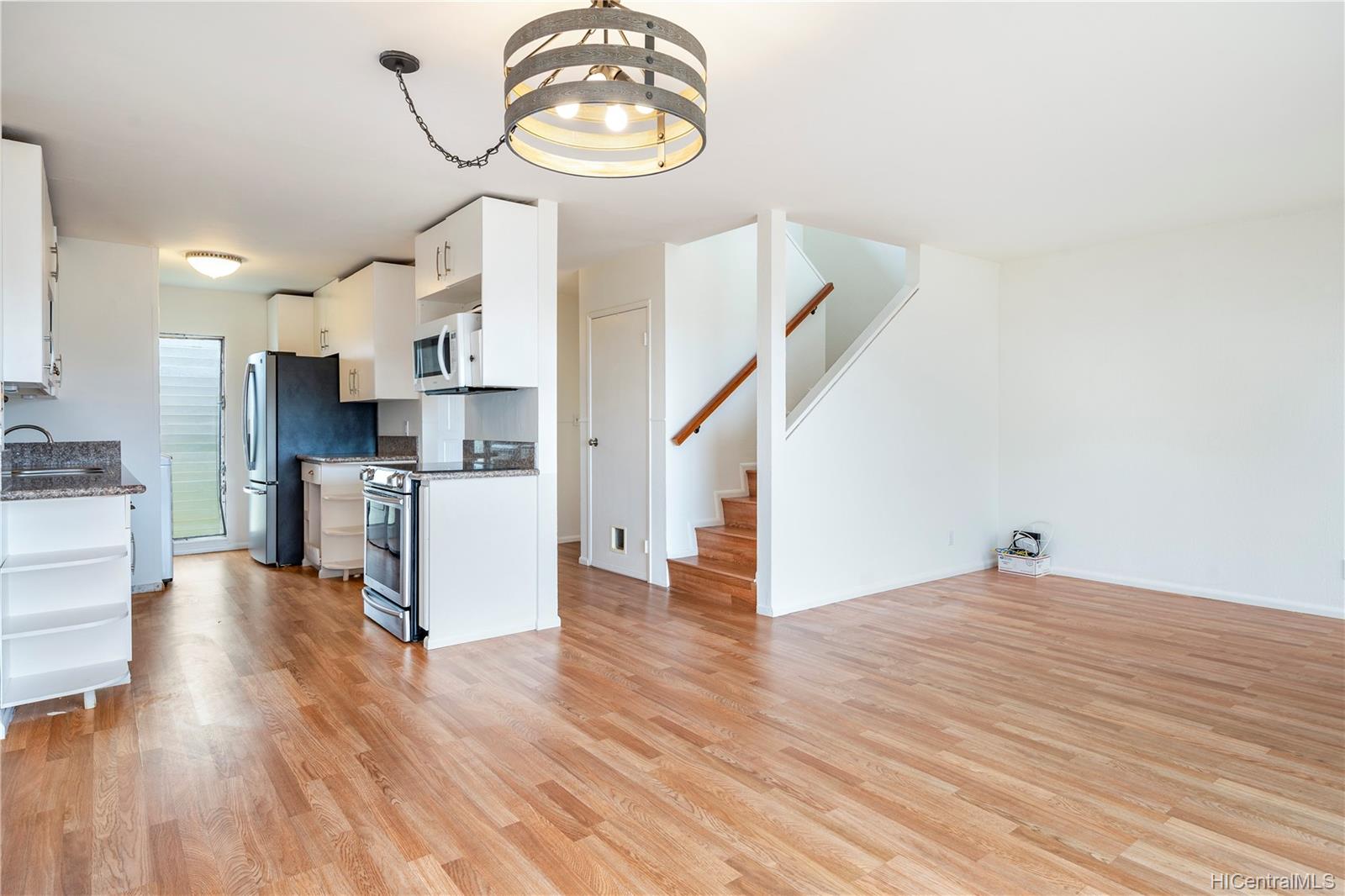 92-1043 Makakilo Drive  Unit 88
