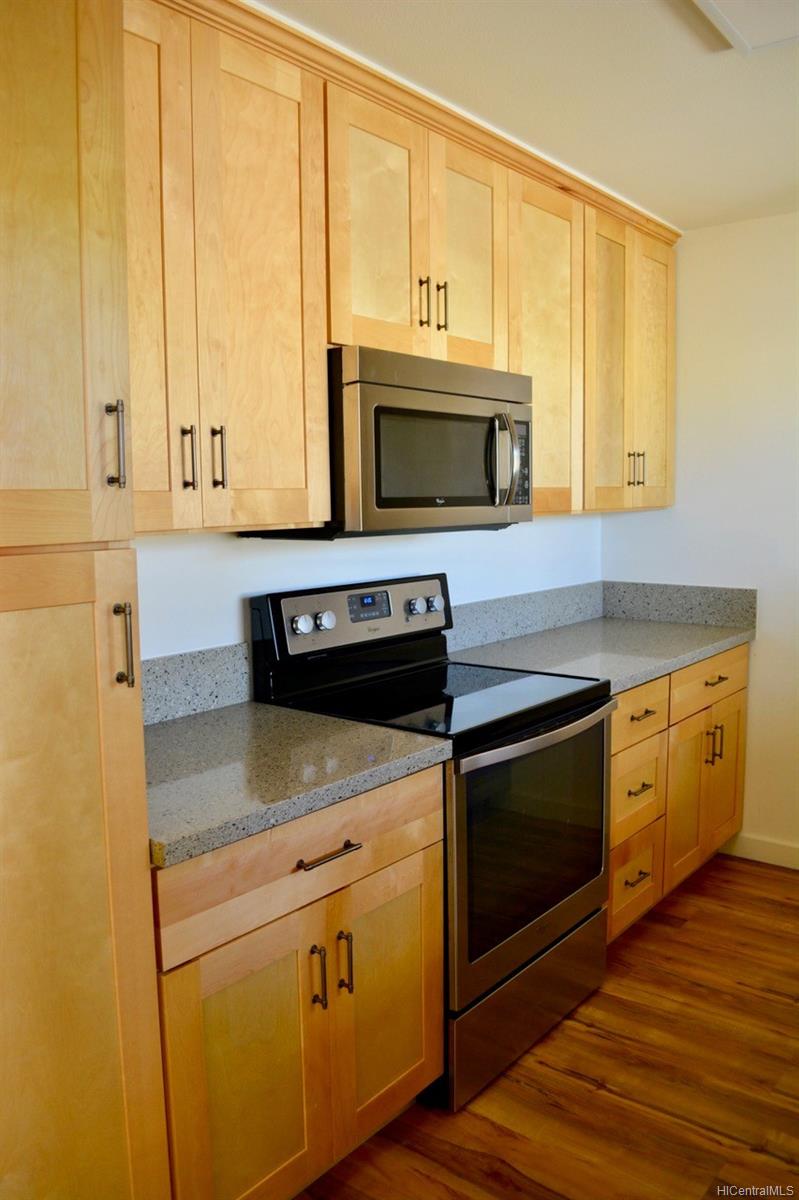 316 3 Molo Street  Unit 1803
