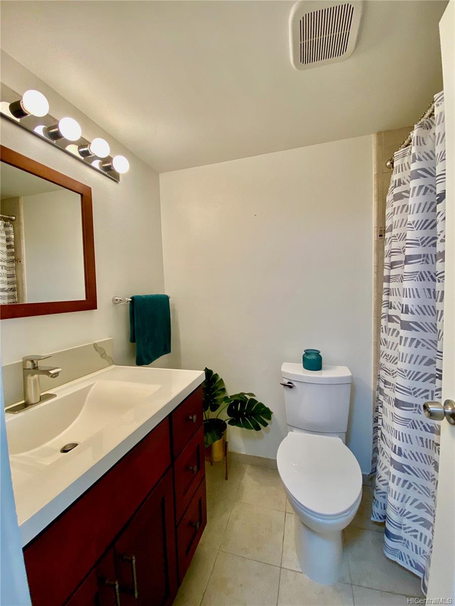 316 3 Molo Street  Unit 1803