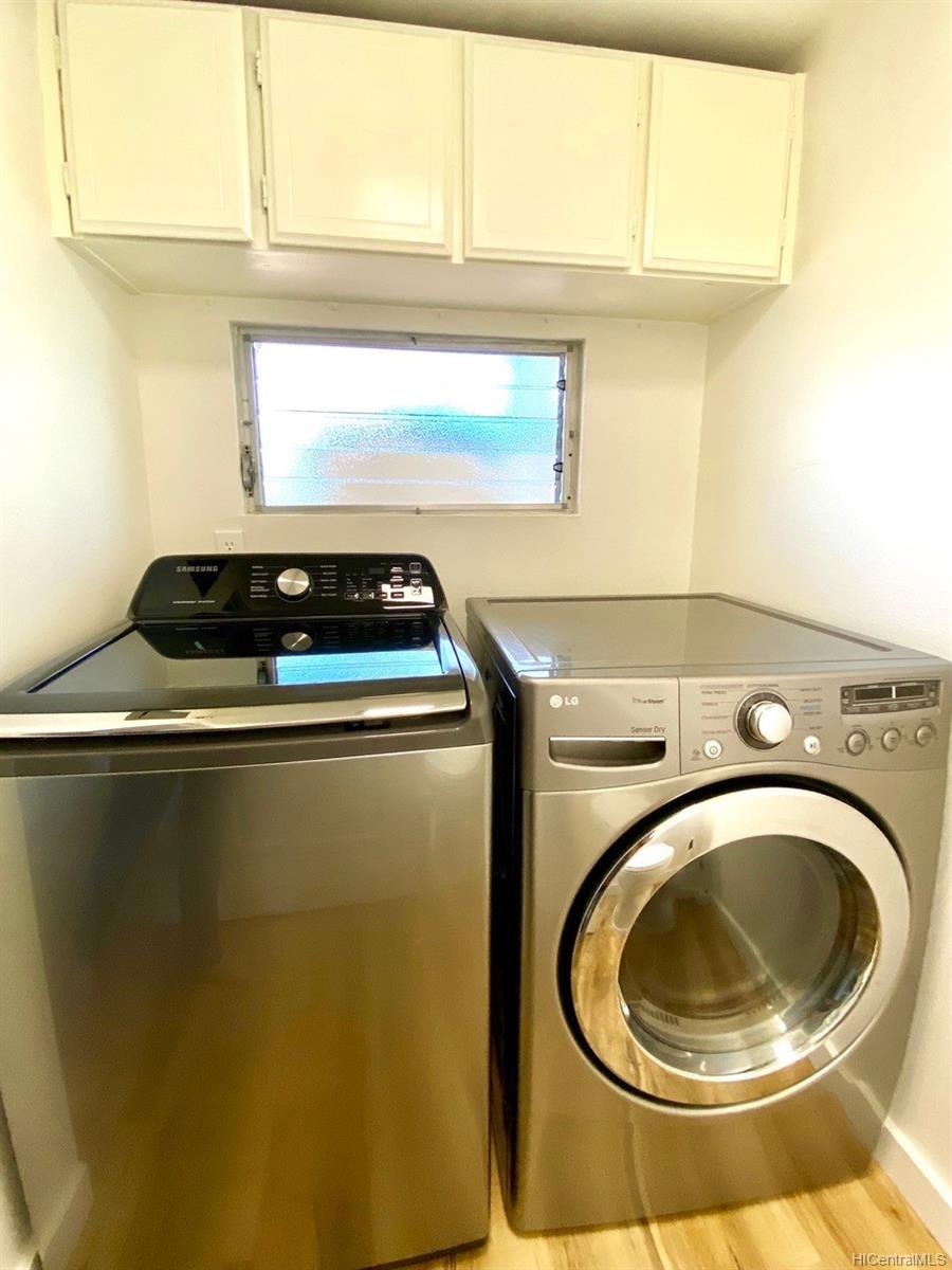 316 3 Molo Street  Unit 1803