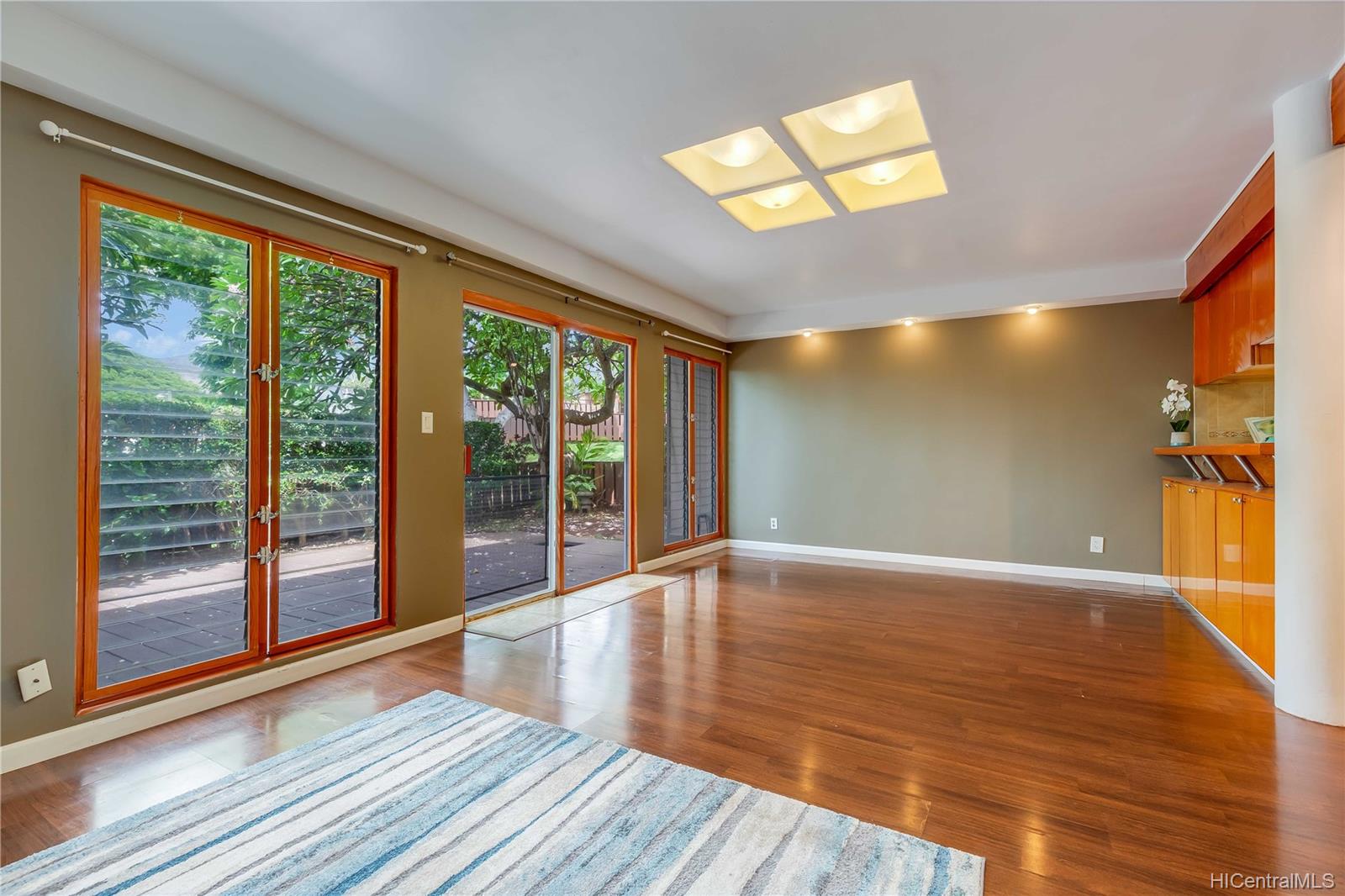 92-1010 Makakilo Drive  Unit 54