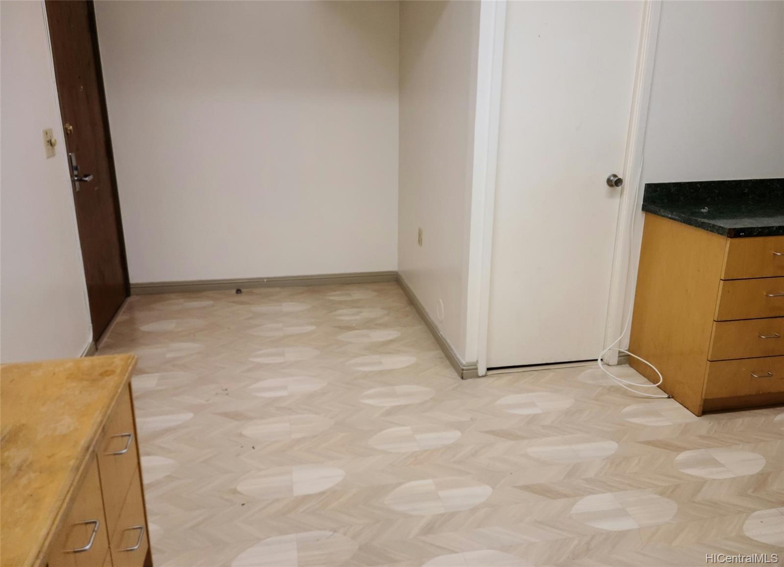 1188 Bishop Street  Unit 3212