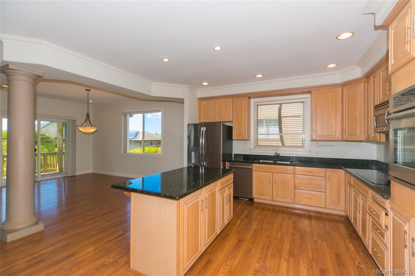 92-243 Hoalii Place