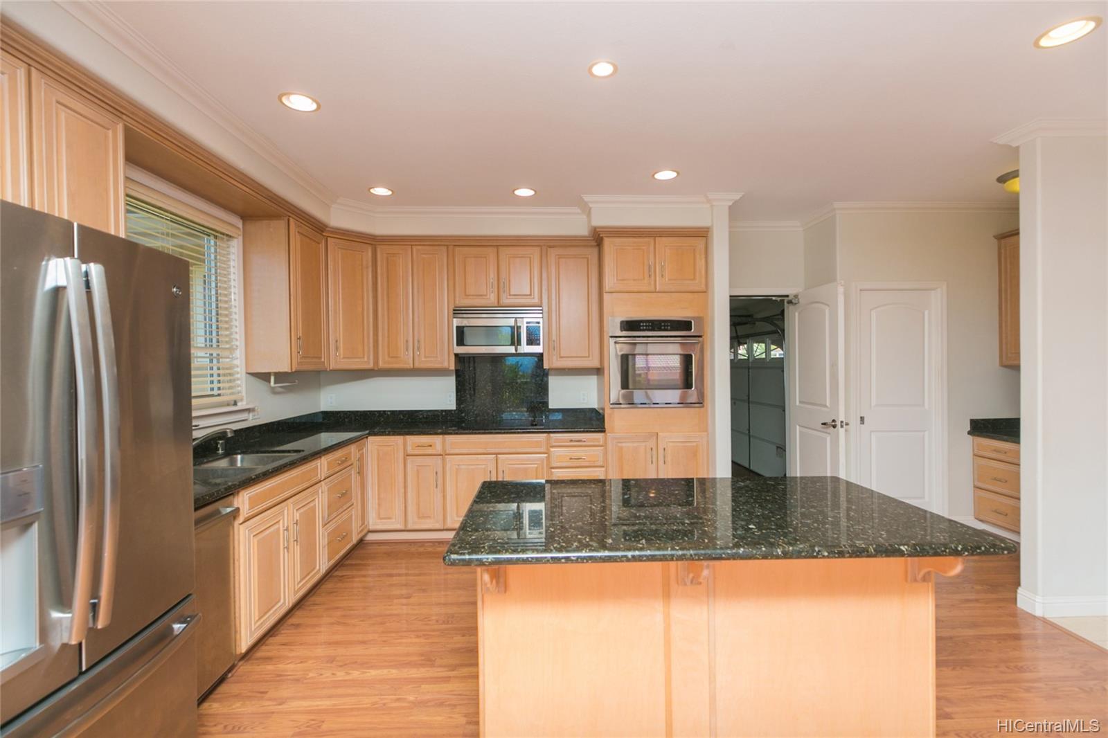 92-243 Hoalii Place