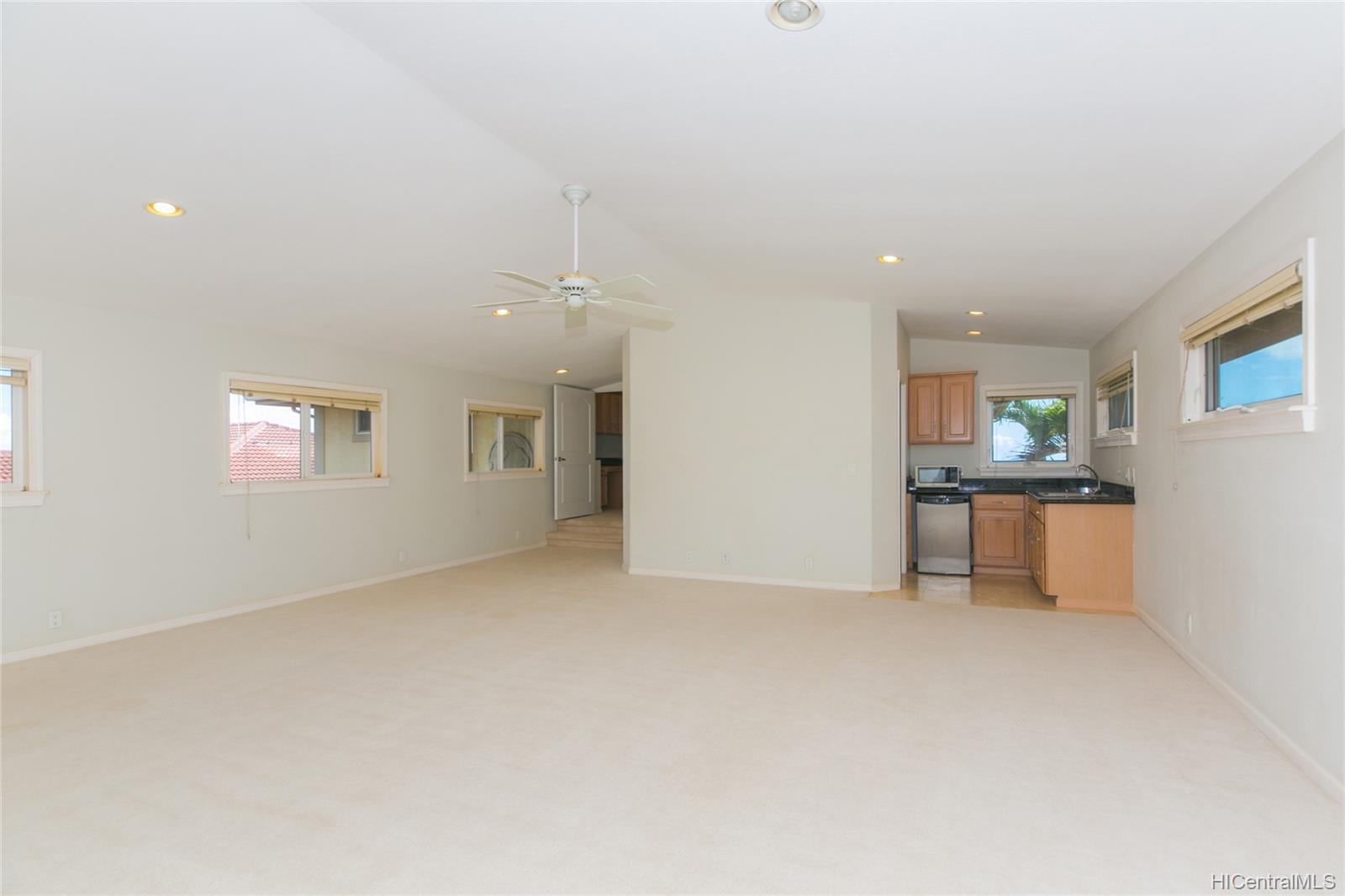 92-243 Hoalii Place