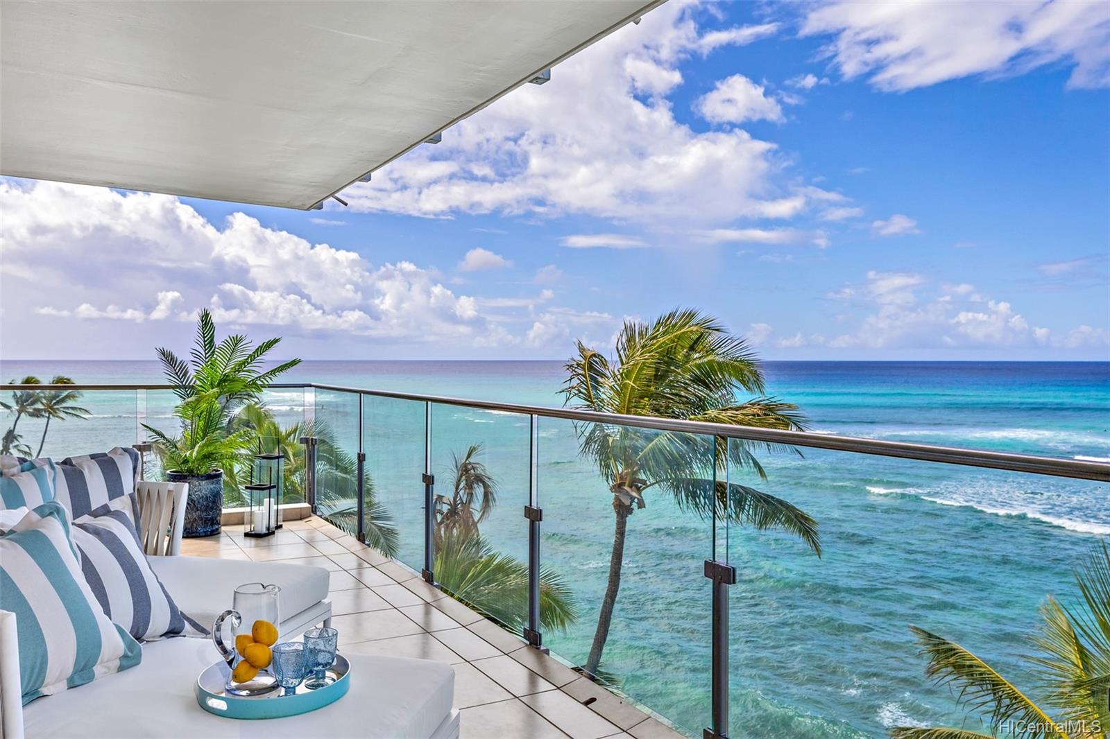 3003 Kalakaua Avenue  Unit 7B