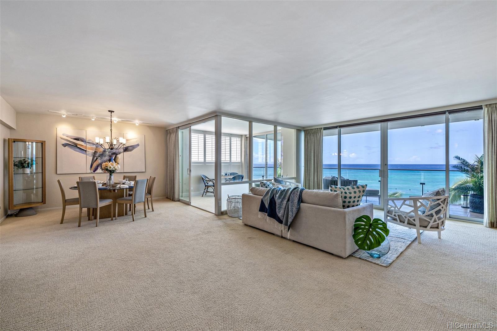 3003 Kalakaua Avenue  Unit 7B