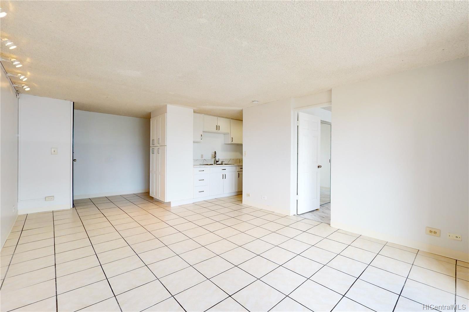 801 Ala Nioi Place  Unit 405