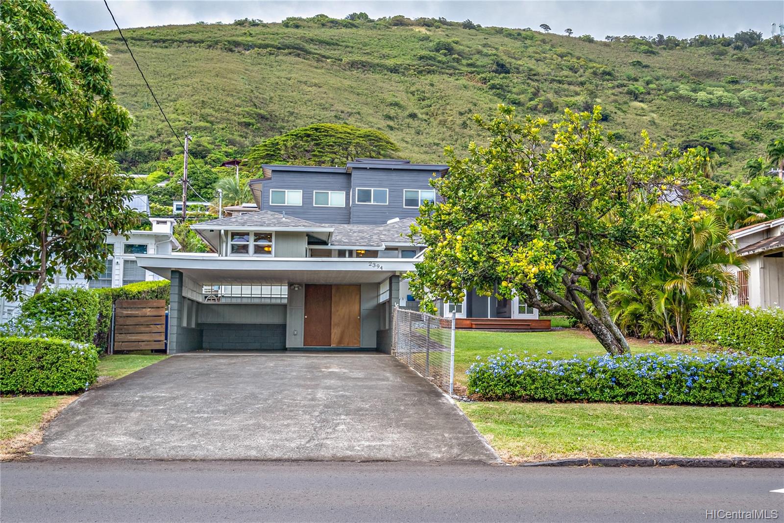2394 East Manoa Road Honolulu HI 96822 sold on 11182021