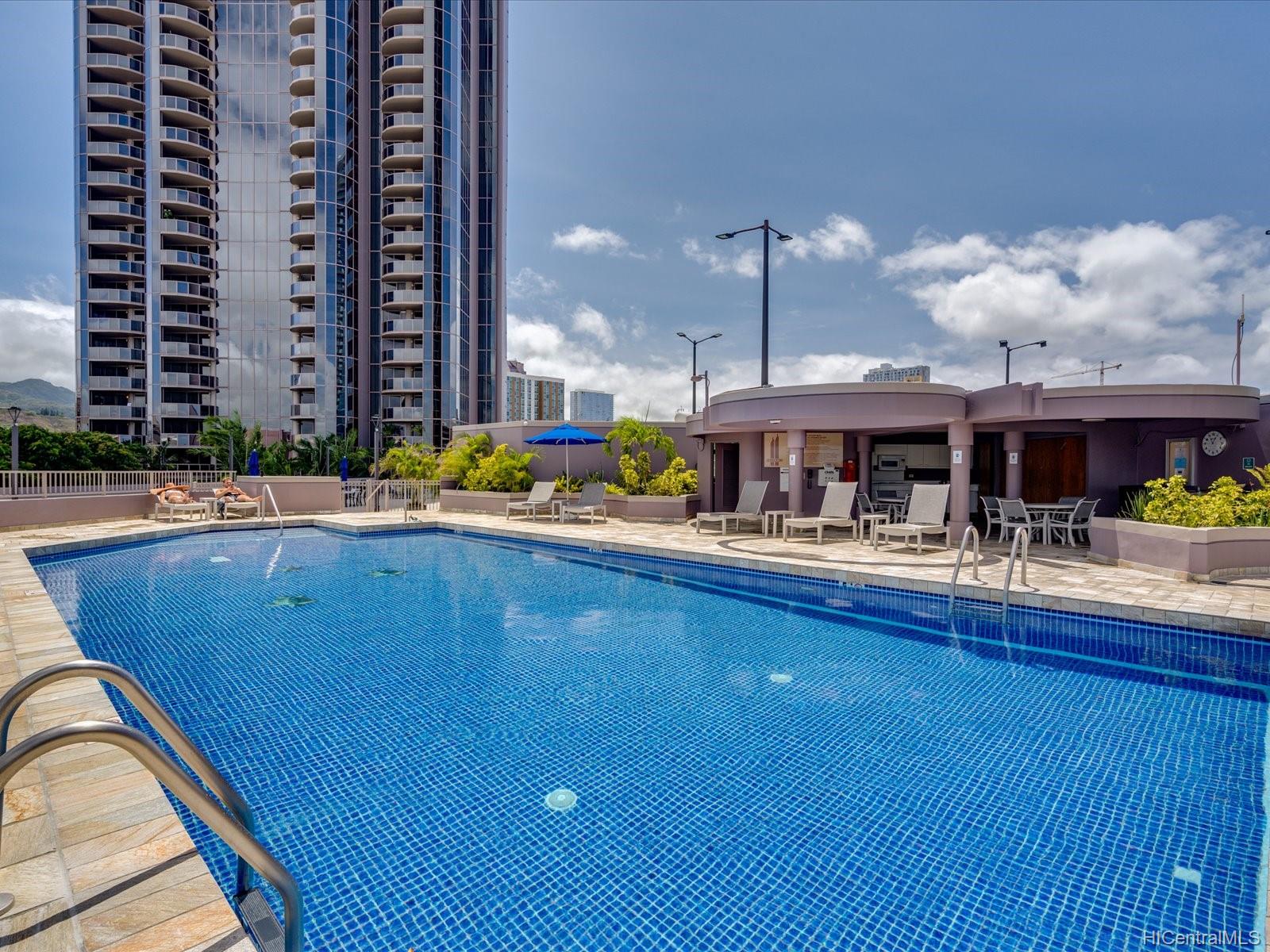 415 South Street  Unit PH4502