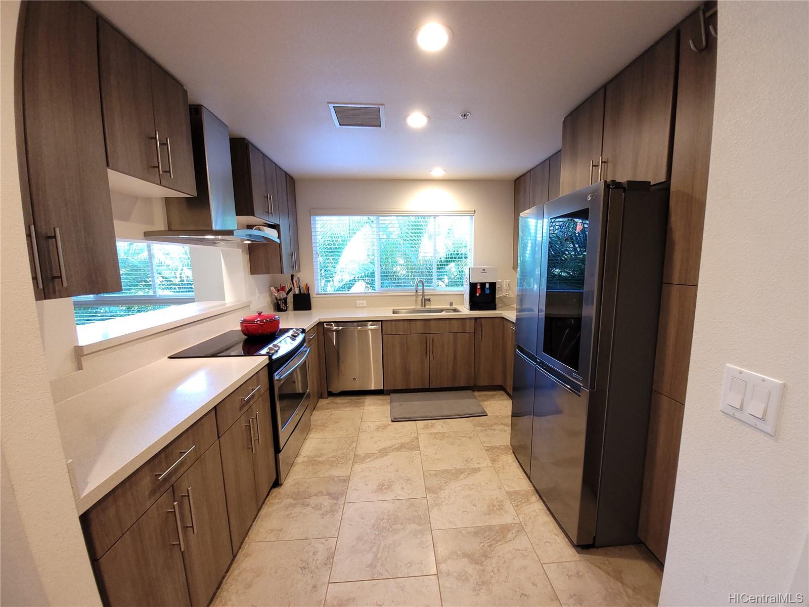 437 Kailua Road  Unit 6102